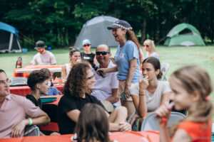 Romashkovoe Pole (Chamomile Meadow): A Summer Celebration of Family, Love, and Joy - CASR_Eve8-0013